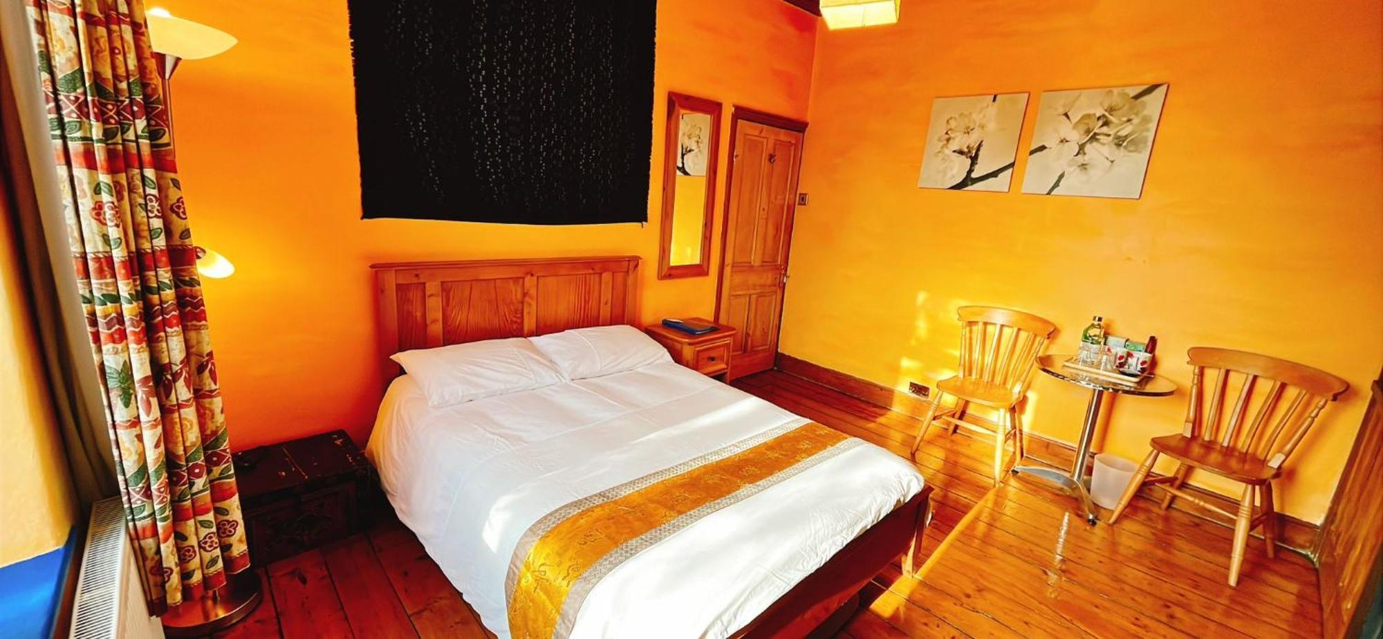 Bed and Breakfast Funky Urban Jungle Cardiff Exterior foto